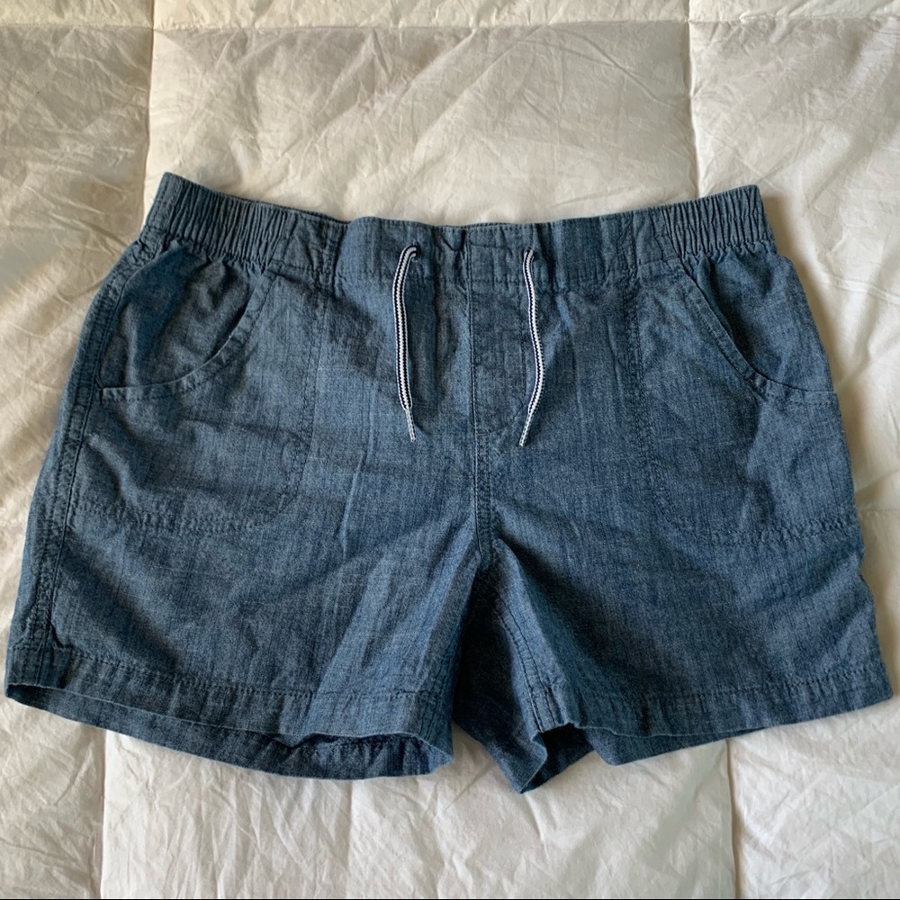 OLD NAVY Flowy Fabric Shorts